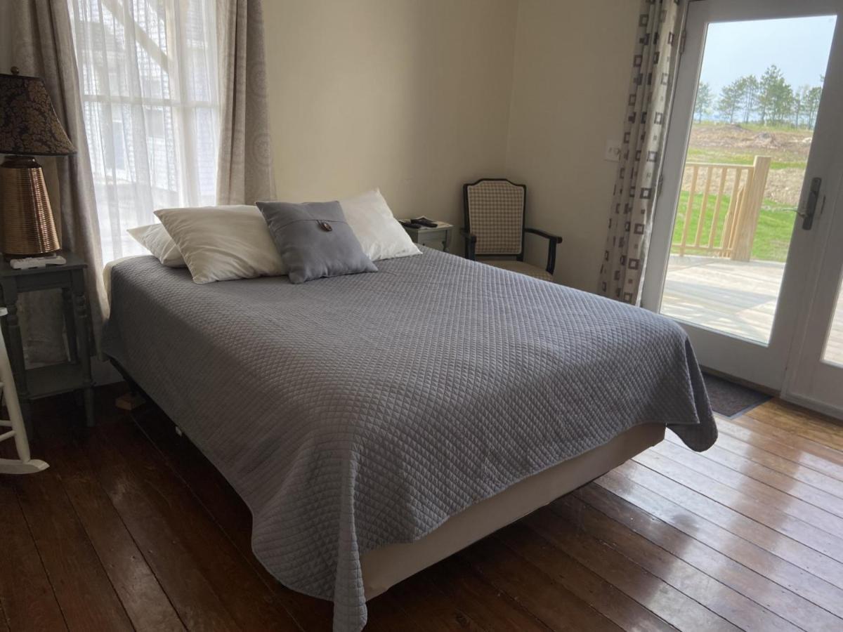 The Whitetail Inn And Suites- Lincoln Ngoại thất bức ảnh