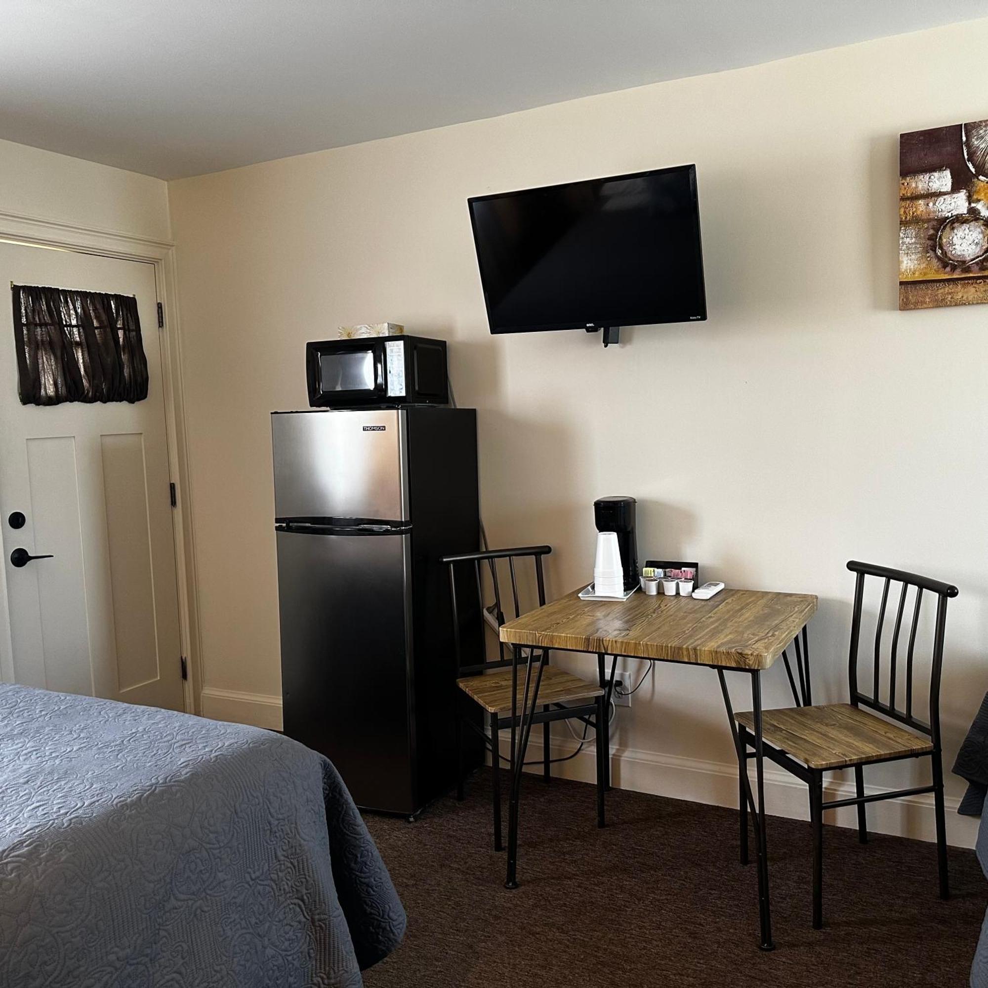 The Whitetail Inn And Suites- Lincoln Ngoại thất bức ảnh