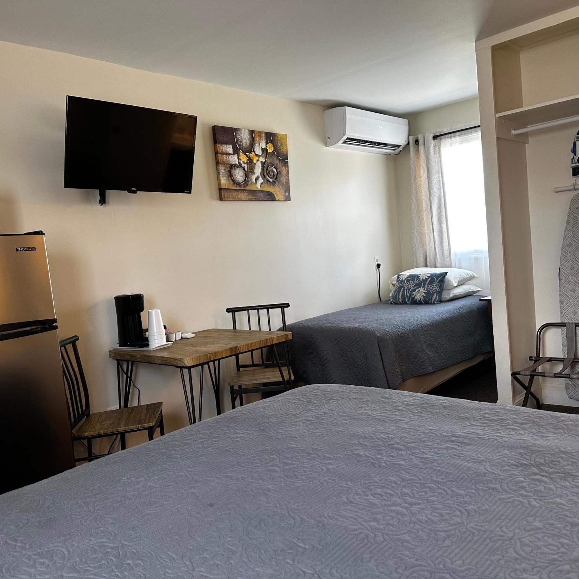 The Whitetail Inn And Suites- Lincoln Ngoại thất bức ảnh