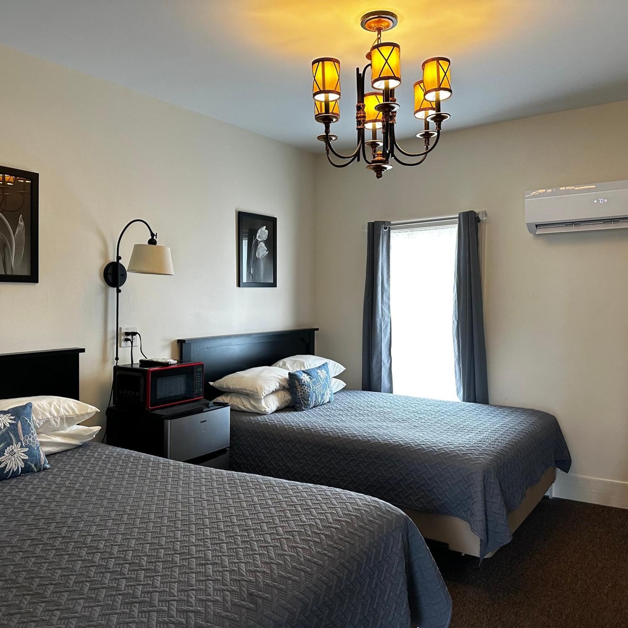 The Whitetail Inn And Suites- Lincoln Ngoại thất bức ảnh