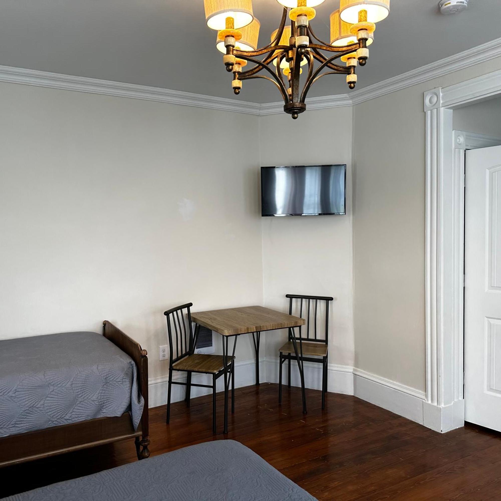 The Whitetail Inn And Suites- Lincoln Ngoại thất bức ảnh